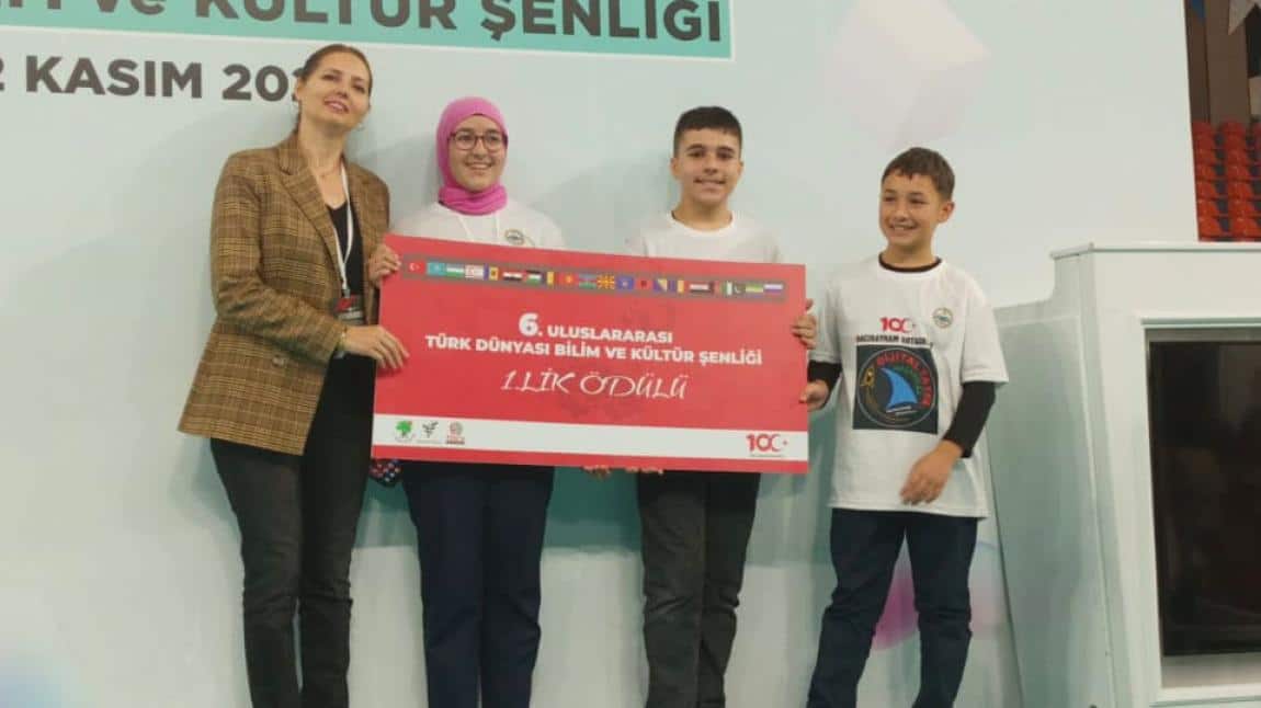 Türk Dünyası Bilim ve Kültür Şenliği 1.Lik Ödülü
